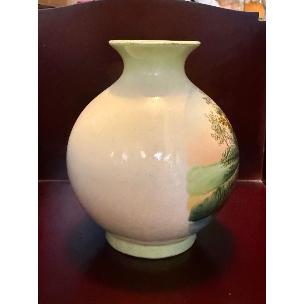 Vintage Hand Painted Porcelain Swan Vase Landscape Scene Cottage Decor - Picture 9 of 9